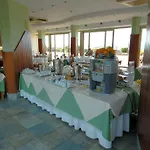 Отель Grand L'approdo