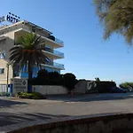 Grand L'approdo Террачина