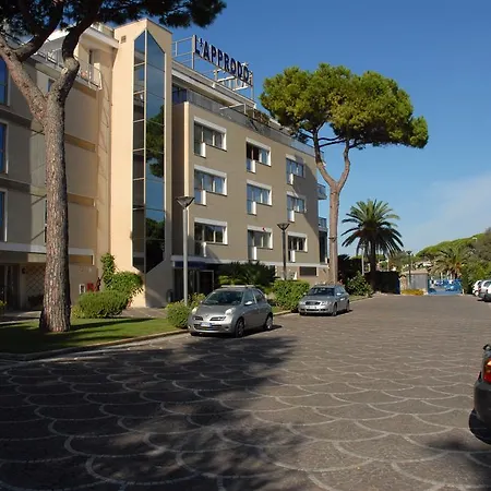 Grand L'approdo Hotel 4*