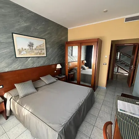 Grand L'approdo Hotel