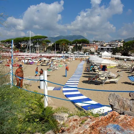 Grand L'approdo ホテル 4*