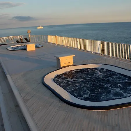 Grand L'approdo Ξενοδοχείο Terracina
