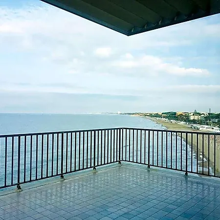 Grand L'approdo Hotel 4*