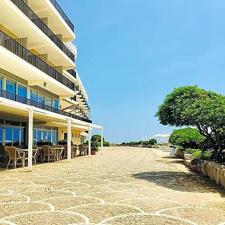 Hotel Grand L'approdo Terracina
