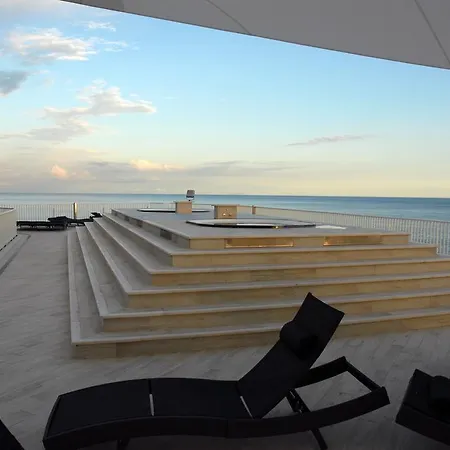Grand L'approdo