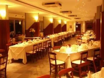 Grand L'approdo 4* テッラチーナ