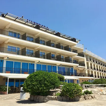 Grand L'approdo ホテル テッラチーナ