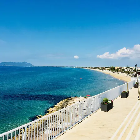 ホテル Grand L'approdo 4*