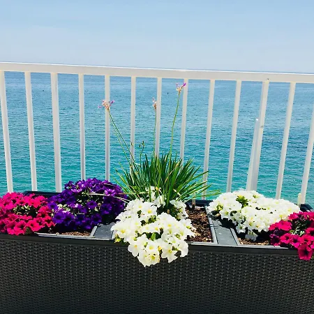 Отель Grand L'approdo Террачина