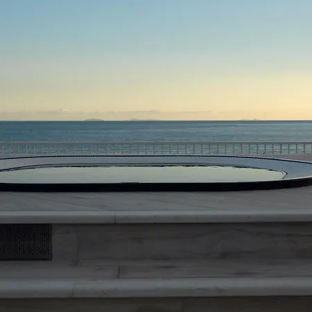 ホテル Grand L'approdo